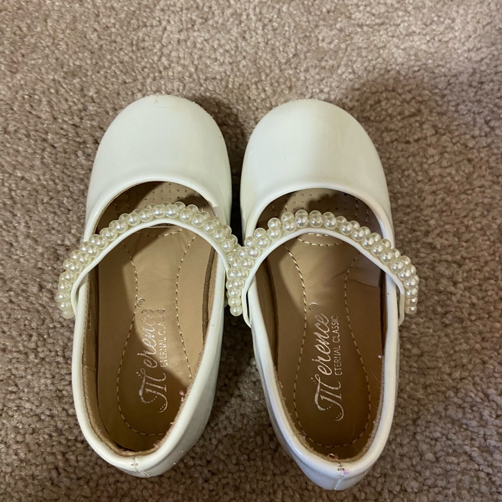 White Pearl Kids Shoes